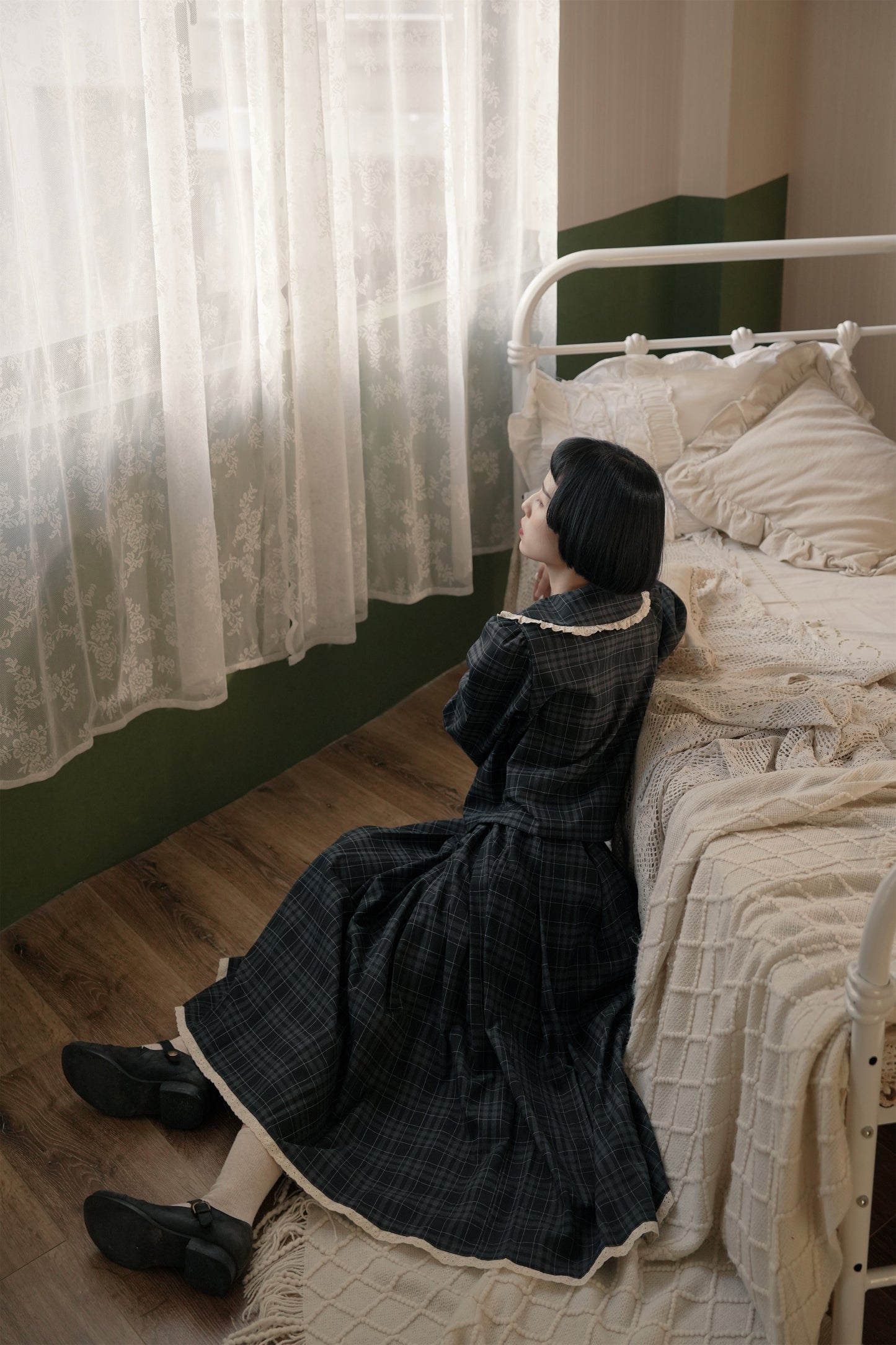 チェックブラウス•6546211008/スカート•56072111091