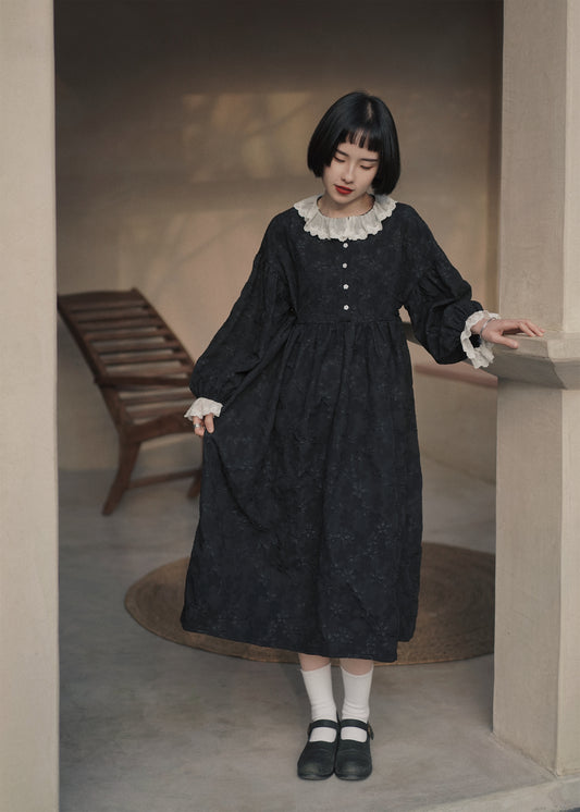 黒のジャガードワンピース•4250201202(3月下旬発送予定)