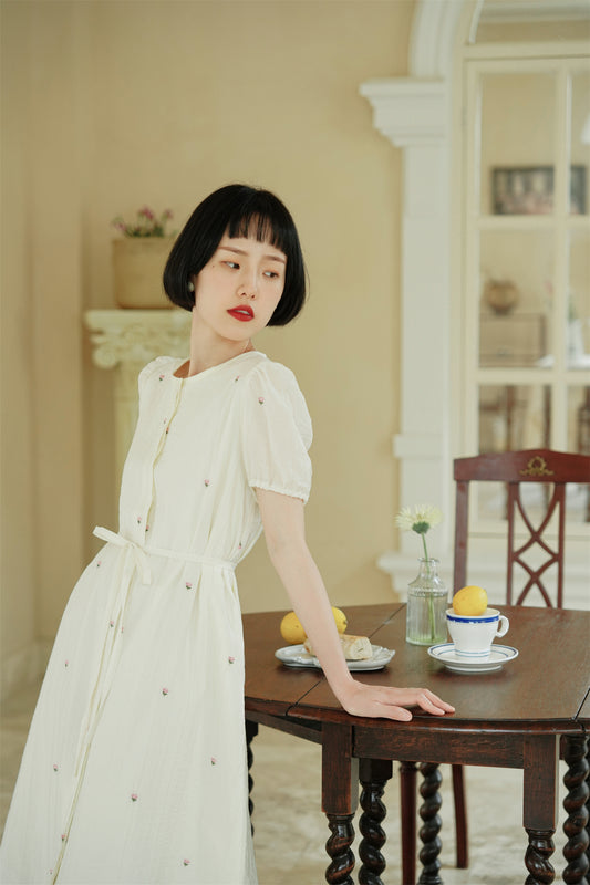 刺繍された花ワンピース•8533230411