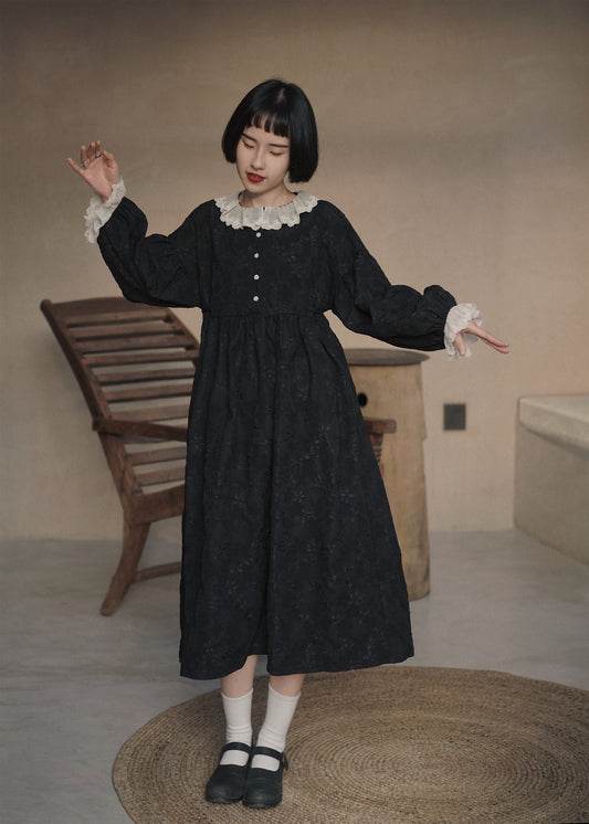 黒のジャガードワンピース•4250201202(3月下旬発送予定)