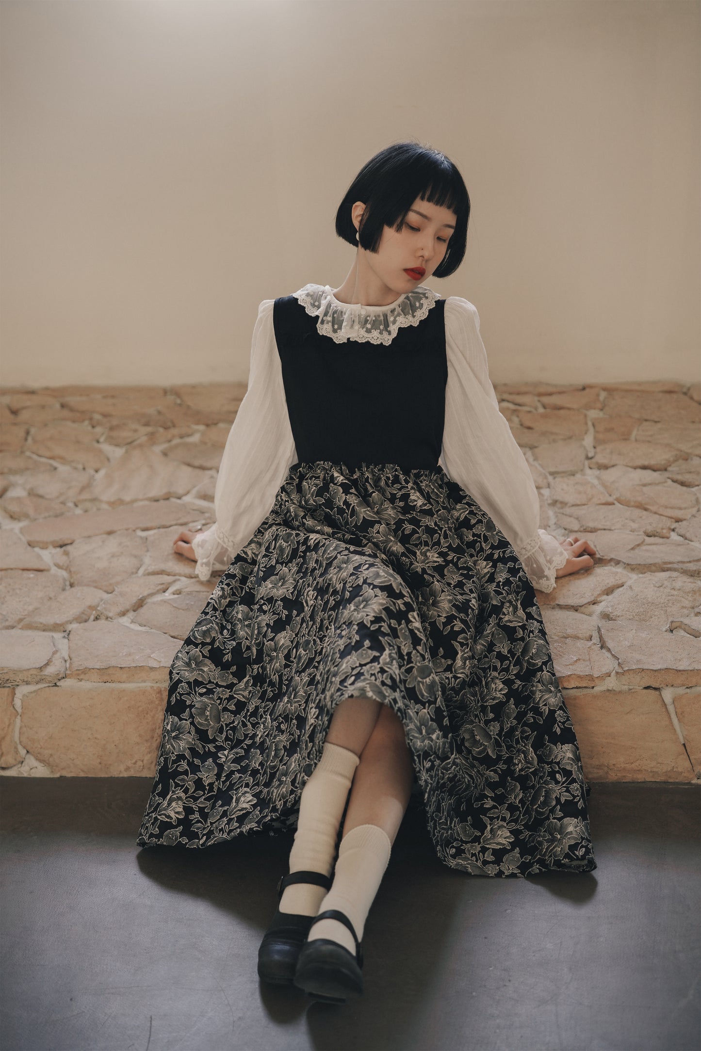 ワンピース•8989241188/ブラウス•6577241007(4月上旬発送予定)