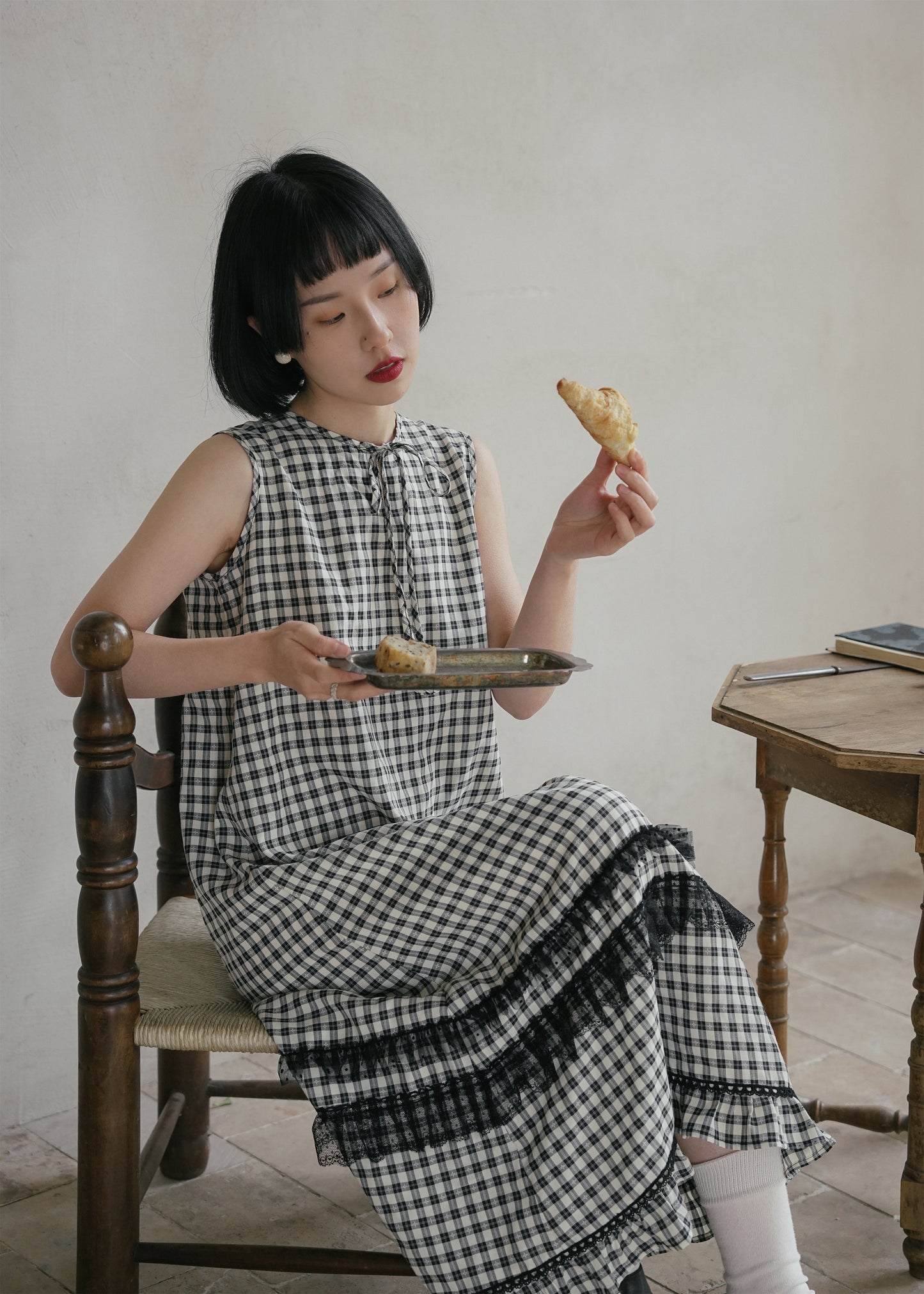 ワンピース•8789251225（4月上旬発送予定)