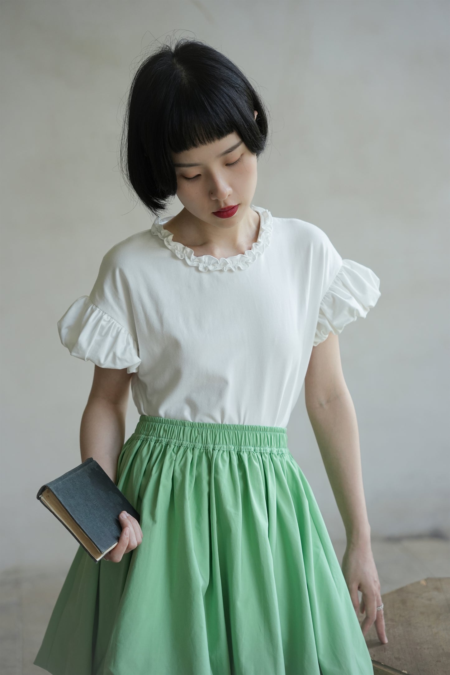 Tシャツ•3768251204/スカート•7859251279