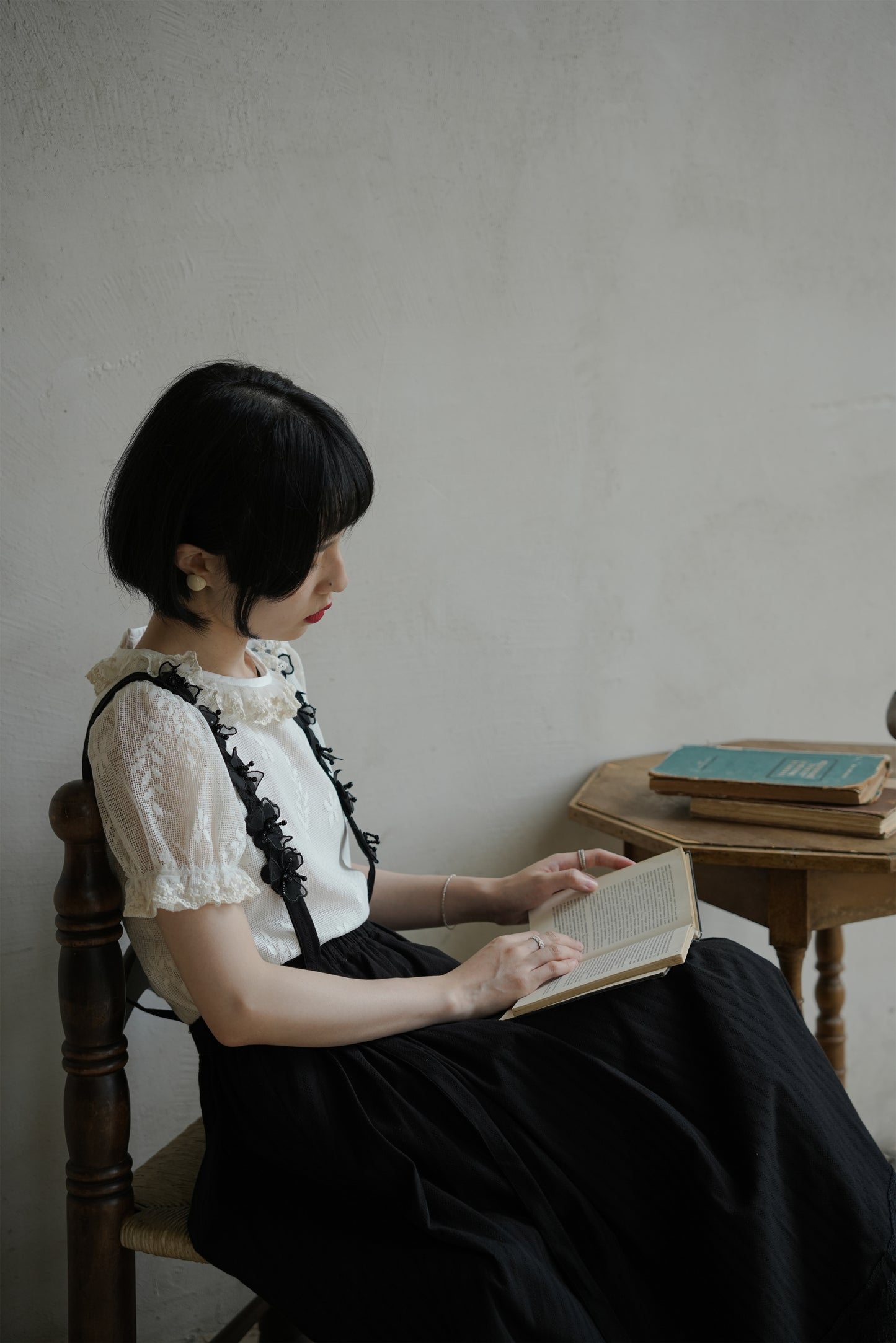 サスペンダースカート•7819202035B/ブラウス•8720250403