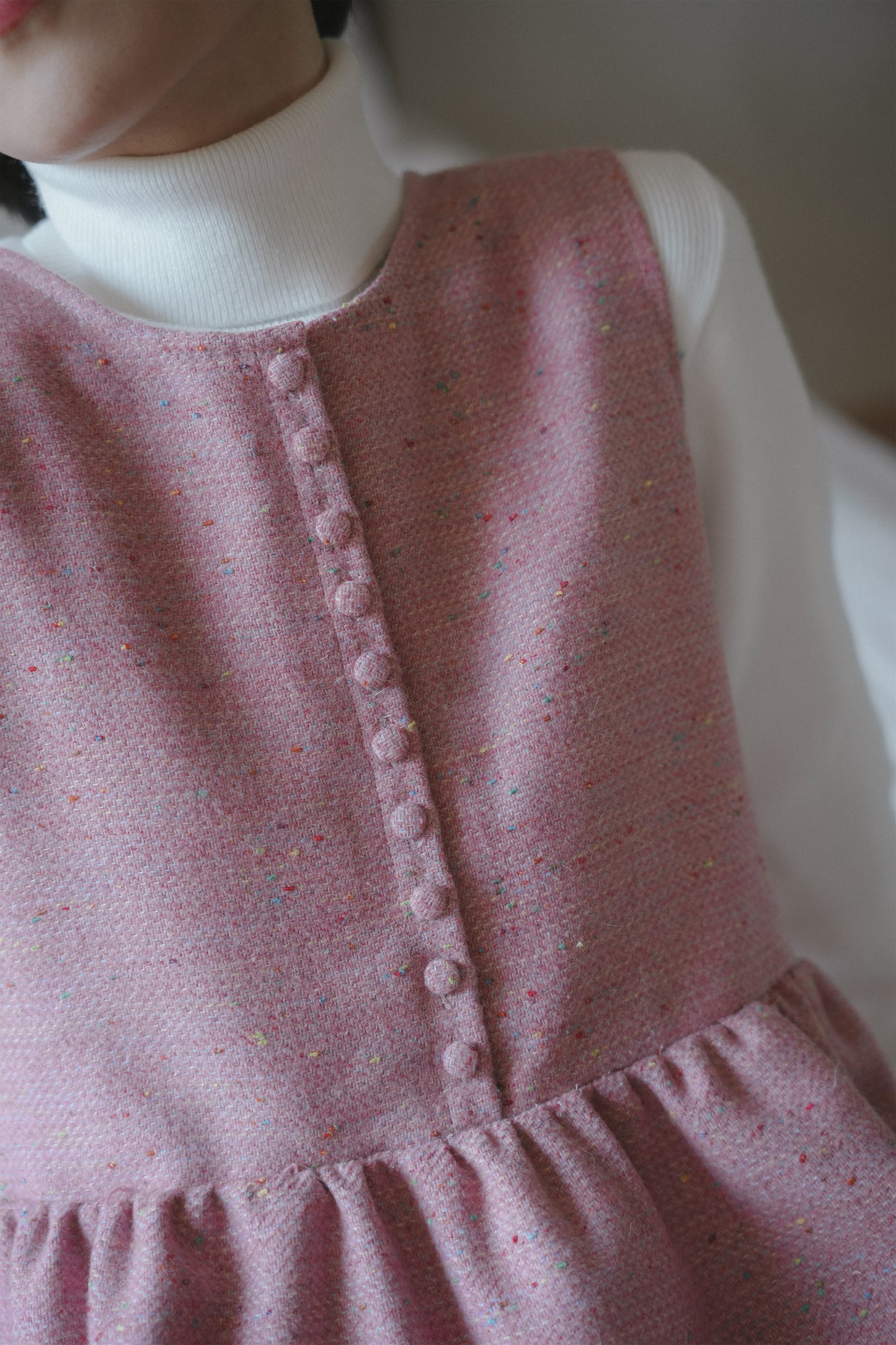 ピンクノースリーブワンピース•6546250808/ハイネックニットワンピース•9833200904